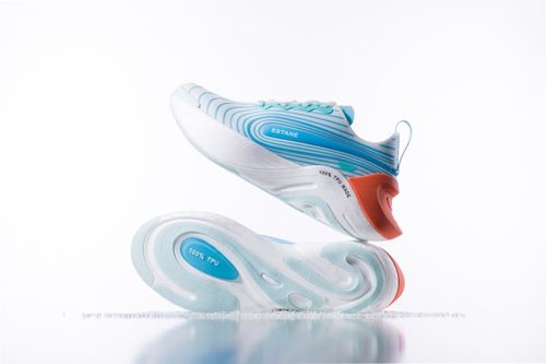 路博潤推出100 TPU概念鞋 引領(lǐng)鞋材創(chuàng)新，推動(dòng)循環(huán)經(jīng)濟(jì)發(fā)展